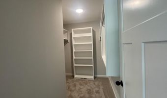 1637 N Magnolia Ct, Andover, KS 67002