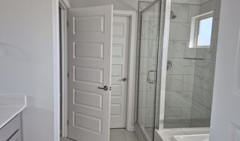 16895 Whispering Pnes, Athens, AL 35611