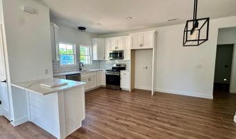 4678 Wildway Rd, Appomattox, VA 24522