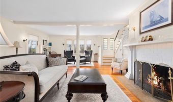 63 Longfellow Rd, Jamestown, RI 02835