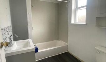 551 Sumner Ct, Allentown, PA 18102