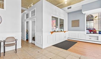 16 W Black Well St6s War, Andover, NJ 07801