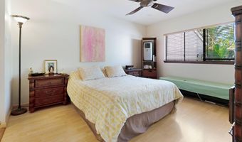 90 Auhana Rd 201, Kihei, HI 96753