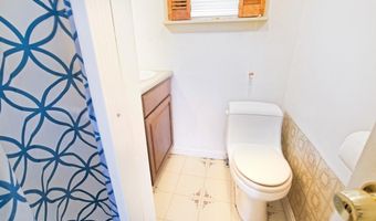 15 Grace Ct, Bangor, ME 04401