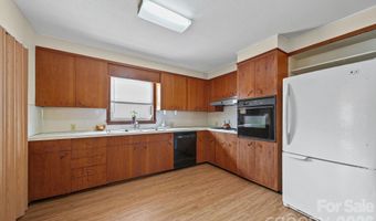 701 E Oakwood Ave, Albemarle, NC 28001
