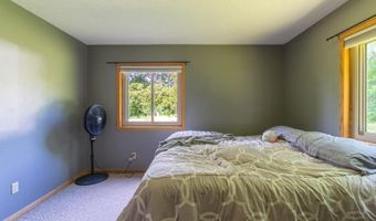 46254 Rutabaga Rd, Askov, MN 55704