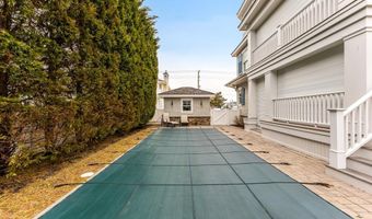 182 65th St, Avalon, NJ 08202