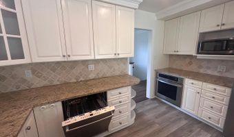 3653 38TH St N, Arlington, VA 22207