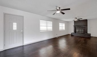 6207 Creek Crossing Rd, Alvarado, TX 76009