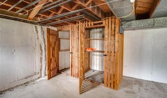 1209 Logan A, Alton, IL 62002