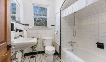 721 W Washington St, Ann Arbor, MI 48103
