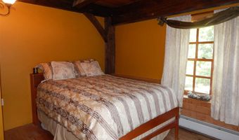 82 Breezy Hill Rd, Bradford, NH 03221