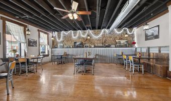 201 N Main St, Alma, WI 54610