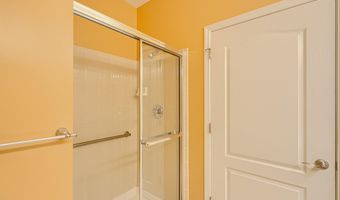 7201 TRAVERTINE Dr 104, Baltimore, MD 21209