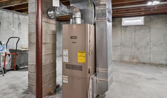 1 Sherbrook St, Augusta, ME 04330