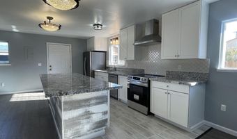 370 Connelly St, Hawthorne, NV 89415