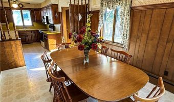 11 Queen St, Cranston, RI 02920