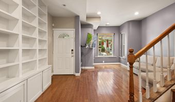 764 HARVARD St NW, Washington, DC 20001