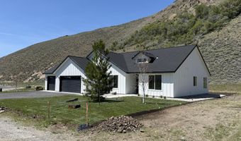 409 Rosewood Dr, Bellevue, ID 83313