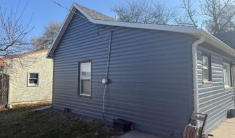325 S Maple St, Ainsworth, NE 69210