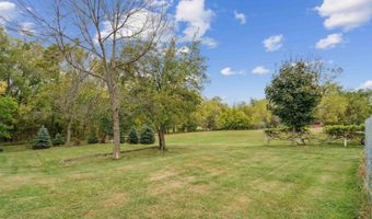 304 E Plum St, Anamosa, IA 52205