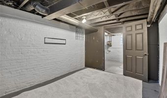 405 Silver St, Akron, OH 44303