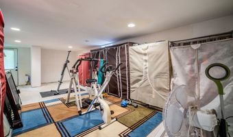 411 Lillian St, Absecon, NJ 08201