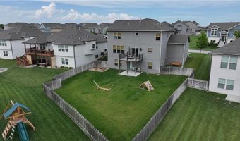 1334 N 161st Ter, Basehor, KS 66007