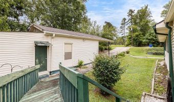 141 Macedonia Rd, Asheville, NC 28804