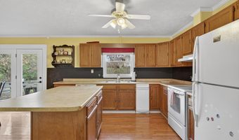 825 Edgemont N St, Abingdon, VA 24210