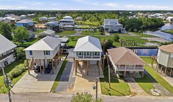 4062 Devon St, Bay St. Louis, MS 39520
