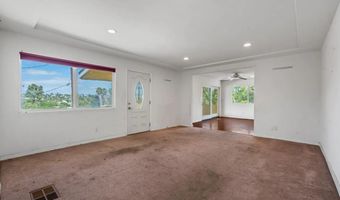 2901 Helix St, Spring Valley, CA 91977