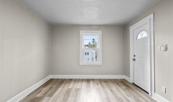 88 N Pond St, Bristol, CT 06010