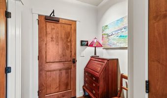 175 Lithia Way 303, Ashland, OR 97520