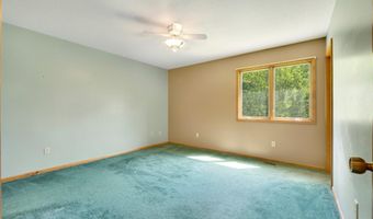 102 Peggy Ln, Avilla, IN 46710