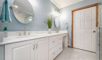 17688 157 Ter, Basehor, KS 66007