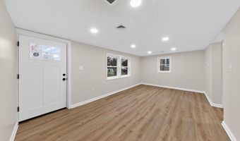 216 W HIGH St, Felton, DE 19943