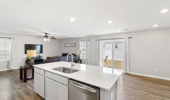 1929 Landrow Ln, Boiling Springs, SC 29316