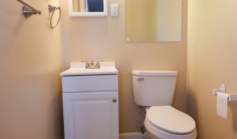 664 N County Road 800 E, Avon, IN 46123
