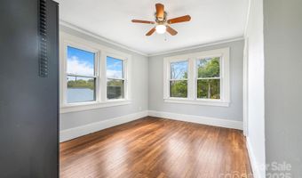 100 Bradley St, Asheville, NC 28806