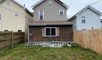 2520 W CHESTNUT Ave, Altoona, PA 16601