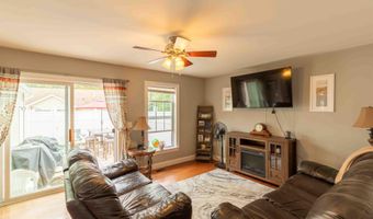 28 Palmetto Ln, Laconia, NH 03246