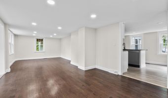 23 Dominican Rd, Branford, CT 06405