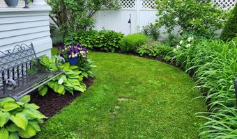 15 McKinley St, Bangor, ME 04401