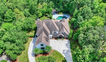 2207 Trapper Ct, Charlotte, NC 28270