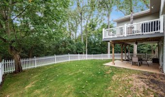 801 Whetstone Ct, Bellefontaine, OH 43311