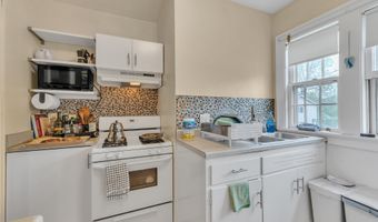 514 Pauline Blvd, Ann Arbor, MI 48103