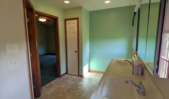 5215 HARTZELL Rd, Bridgeville, DE 19933