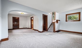957 Cleveland Ave, Amherst, OH 44001