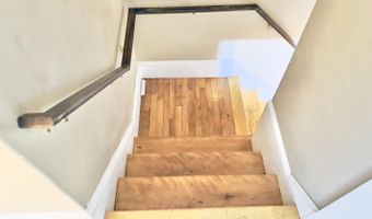 21 Cottage St, Bangor, ME 04401